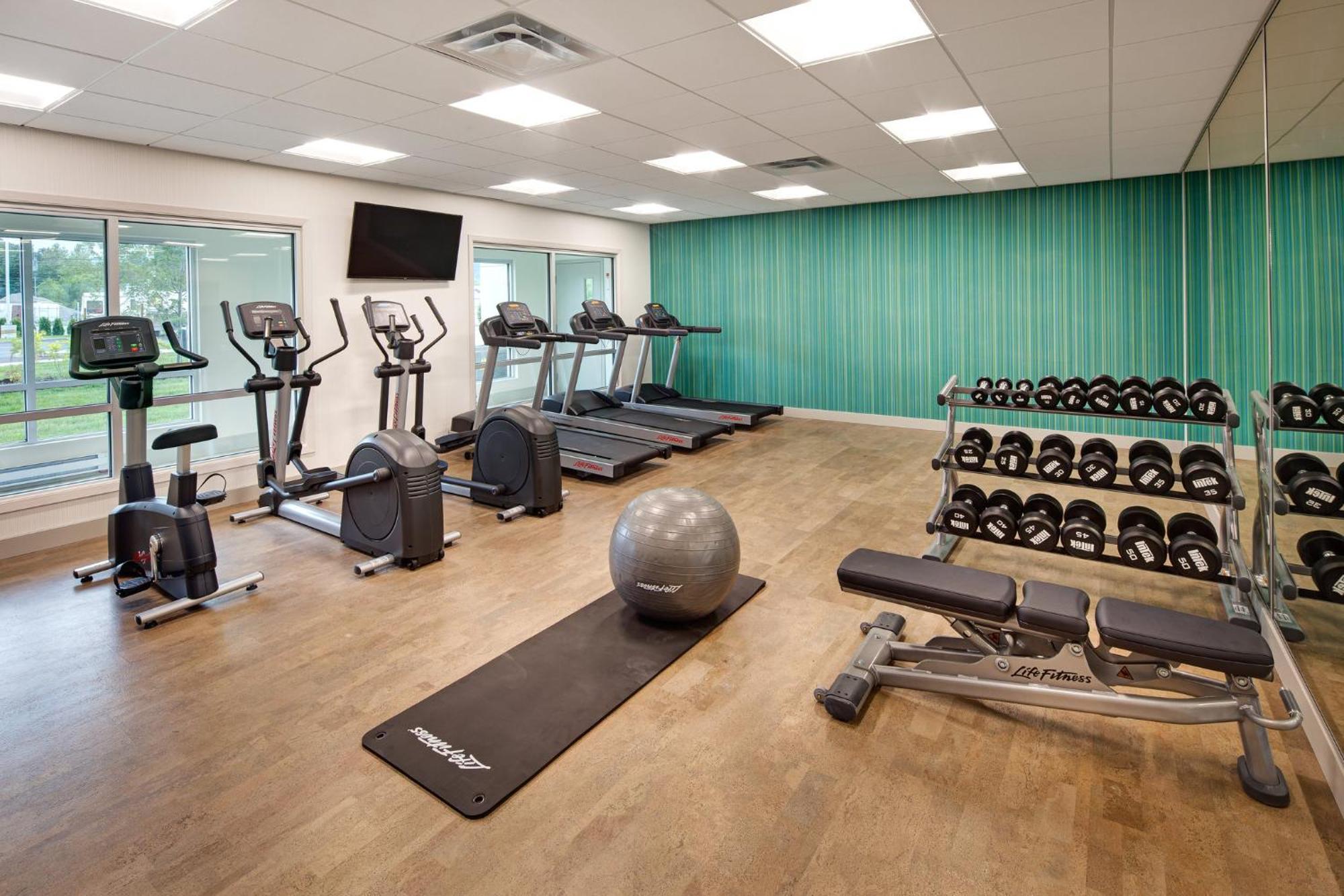Holiday Inn Express & Suites Terrace By Ihg מראה חיצוני תמונה